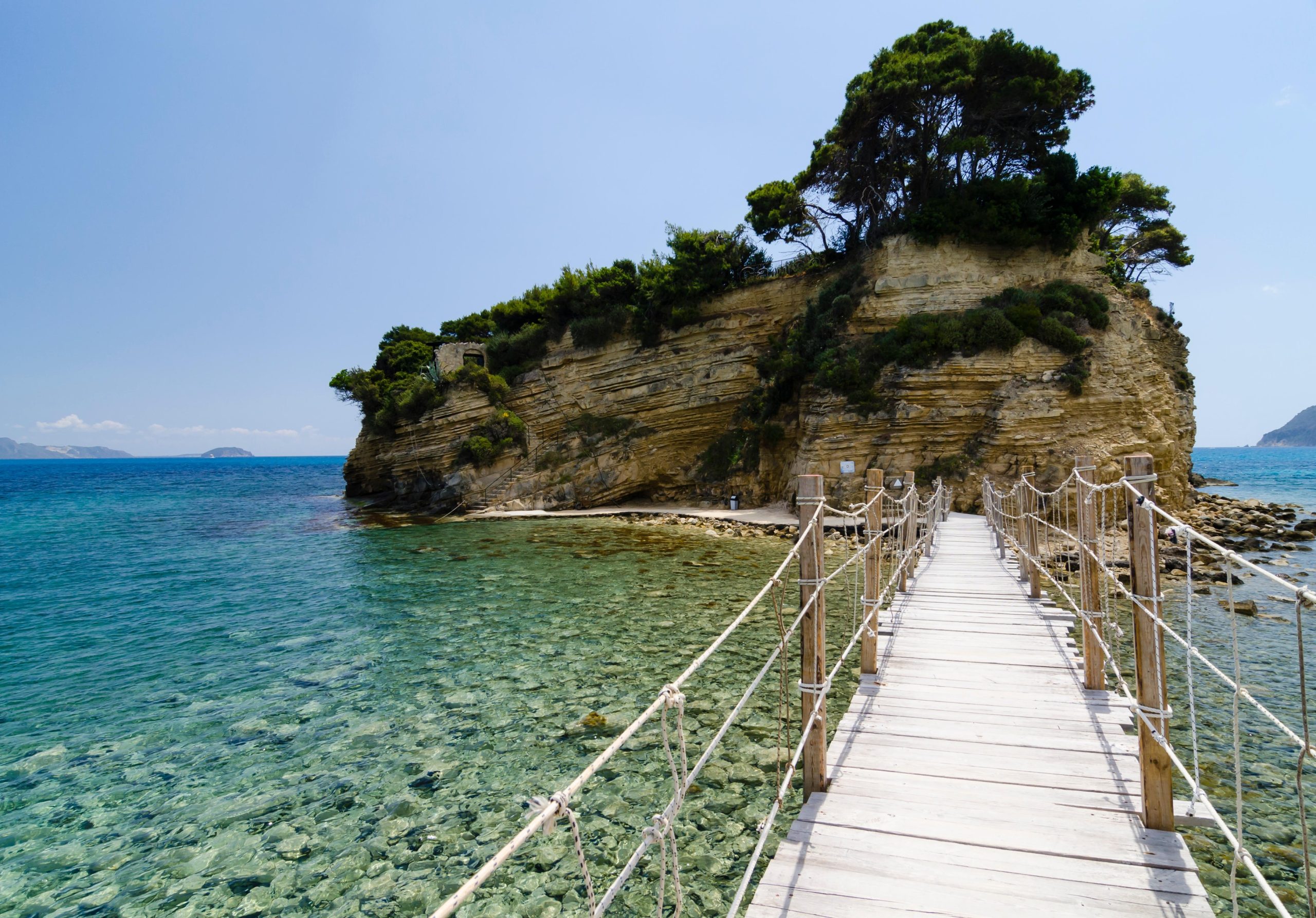 6 plaje mai puțin cunoscute din Grecia, recomandate de români. Alternative la Thassos, Lefkada și Zakynthos