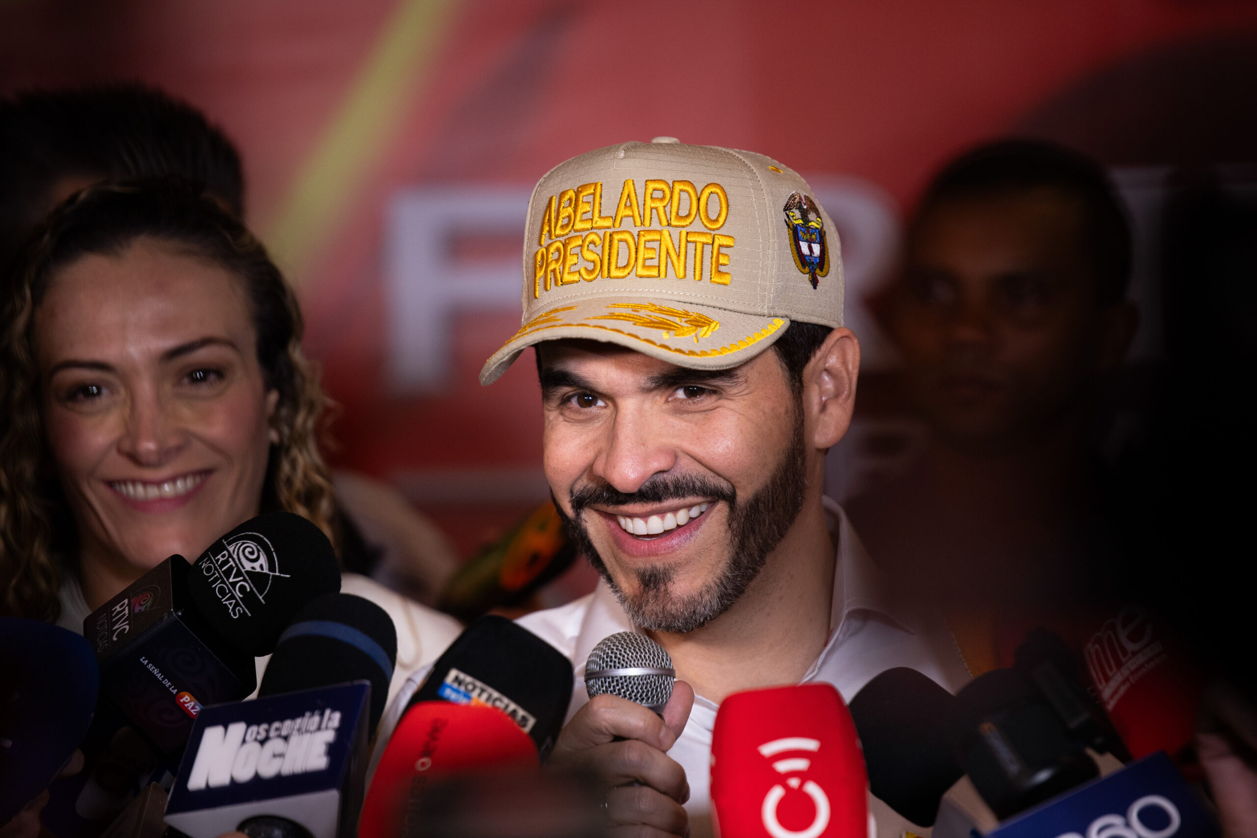 Abelardo de la Espriella sărbătorind victoria electorală