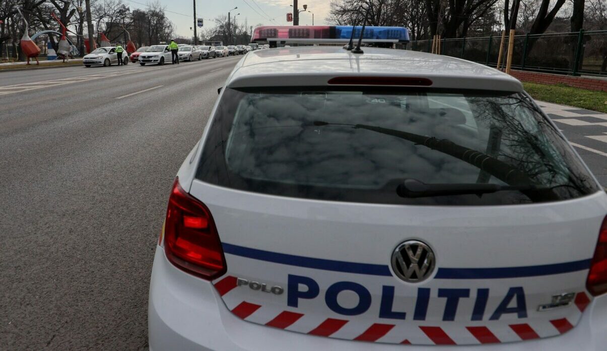 Accident TIR răsturnat pe DN 15B în Neamț