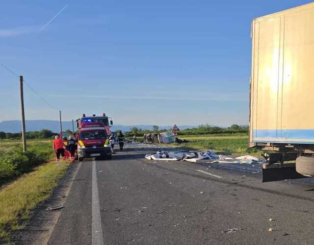 Accident rutier pe DN 6 în Caraș-Severin