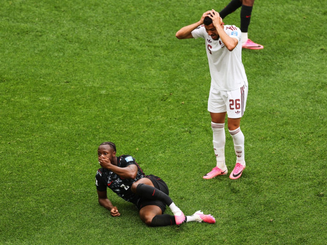 Accidentare teribilă la Cupa Mondială 2026: Ismael Kone, dublă fractură de tibie și peroneu