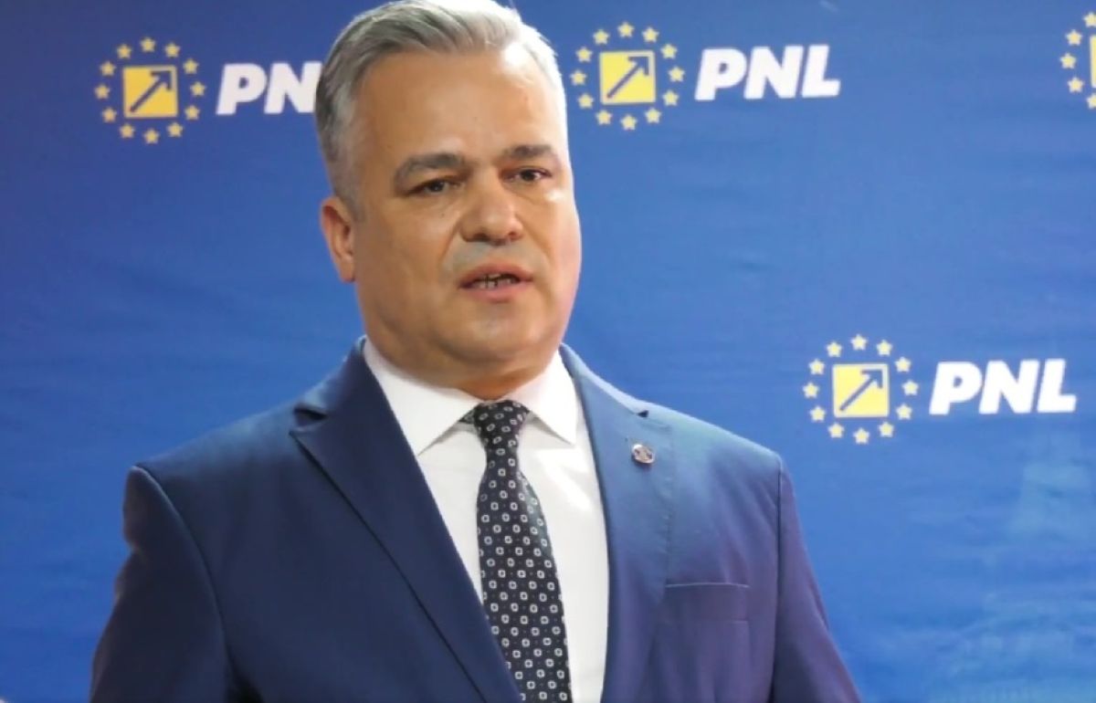 Adrian Veștea, prim-vicepreședinte PNL, desemnat premier