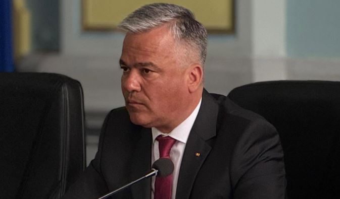 Adrian Veștea, premier desemnat