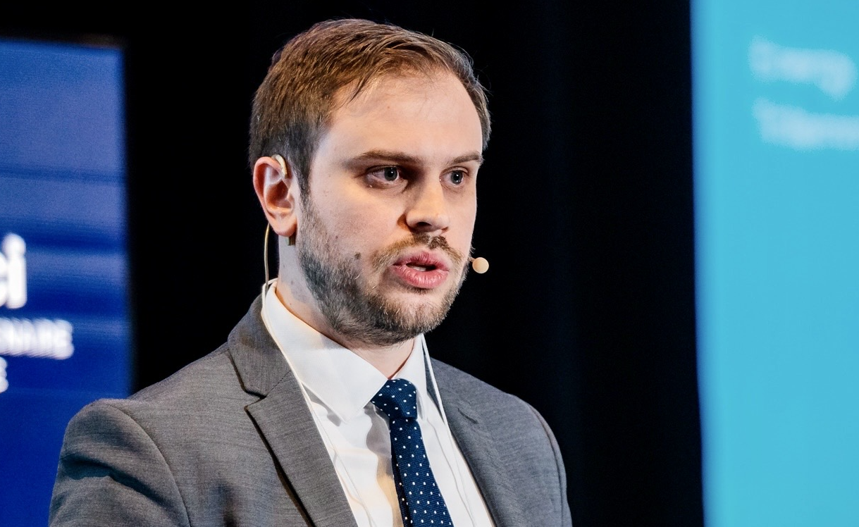 Andrei Covatariu, favorit pentru funcția de ministru al Energiei. Are 38 de ani și un CV impresionant