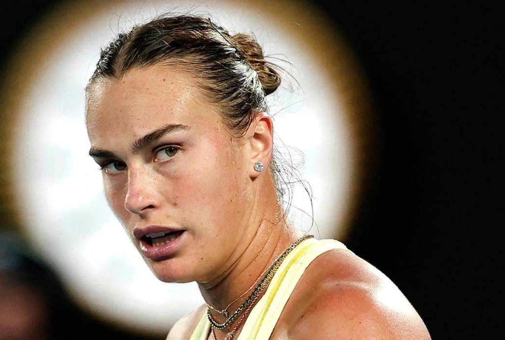 Arina Sabalenka, eliminată în sferturi la Roland Garros de Diana Șnaider
