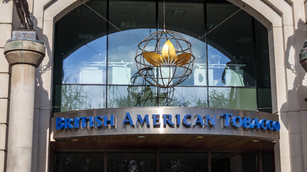 British American Tobacco concediază 9.000 de angajați, economii de 600 de milioane de lire