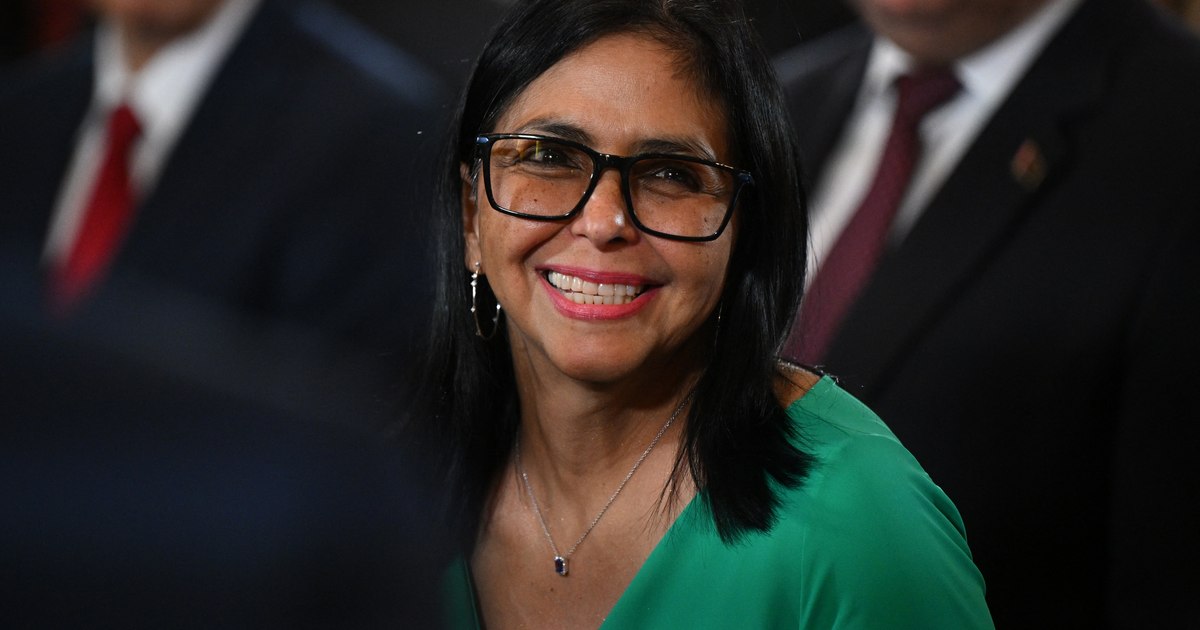 Delcy Rodriguez, președinta interimară a Venezuelei, vorbind la un eveniment public