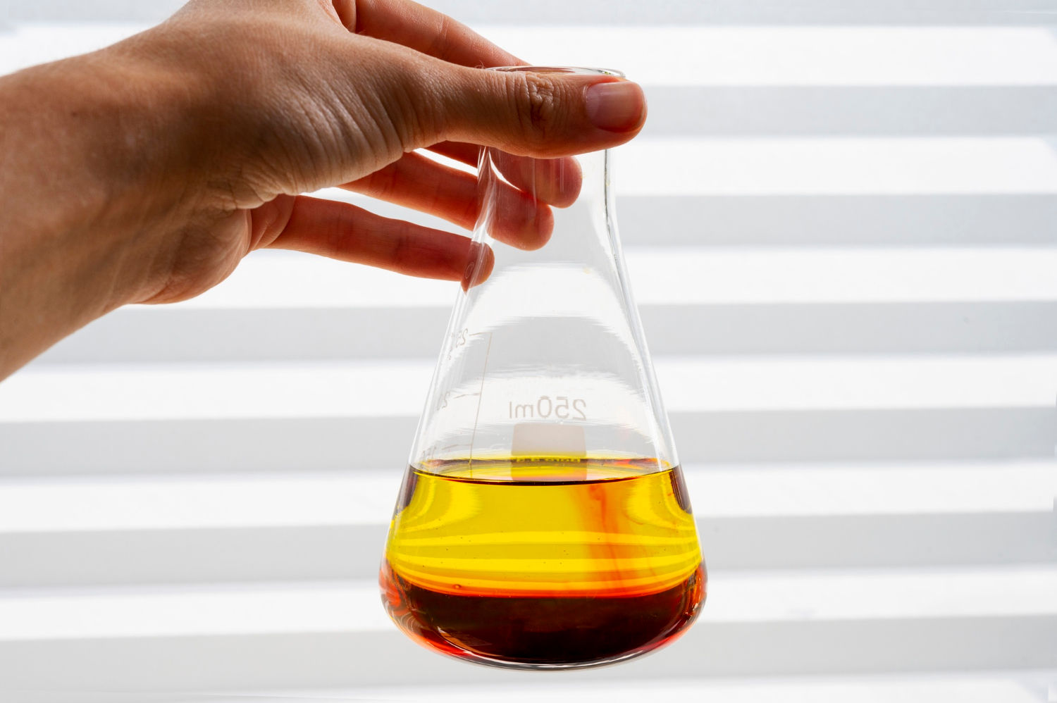 Catalizator revoluționar pentru producția de metanol din dioxid de carbon