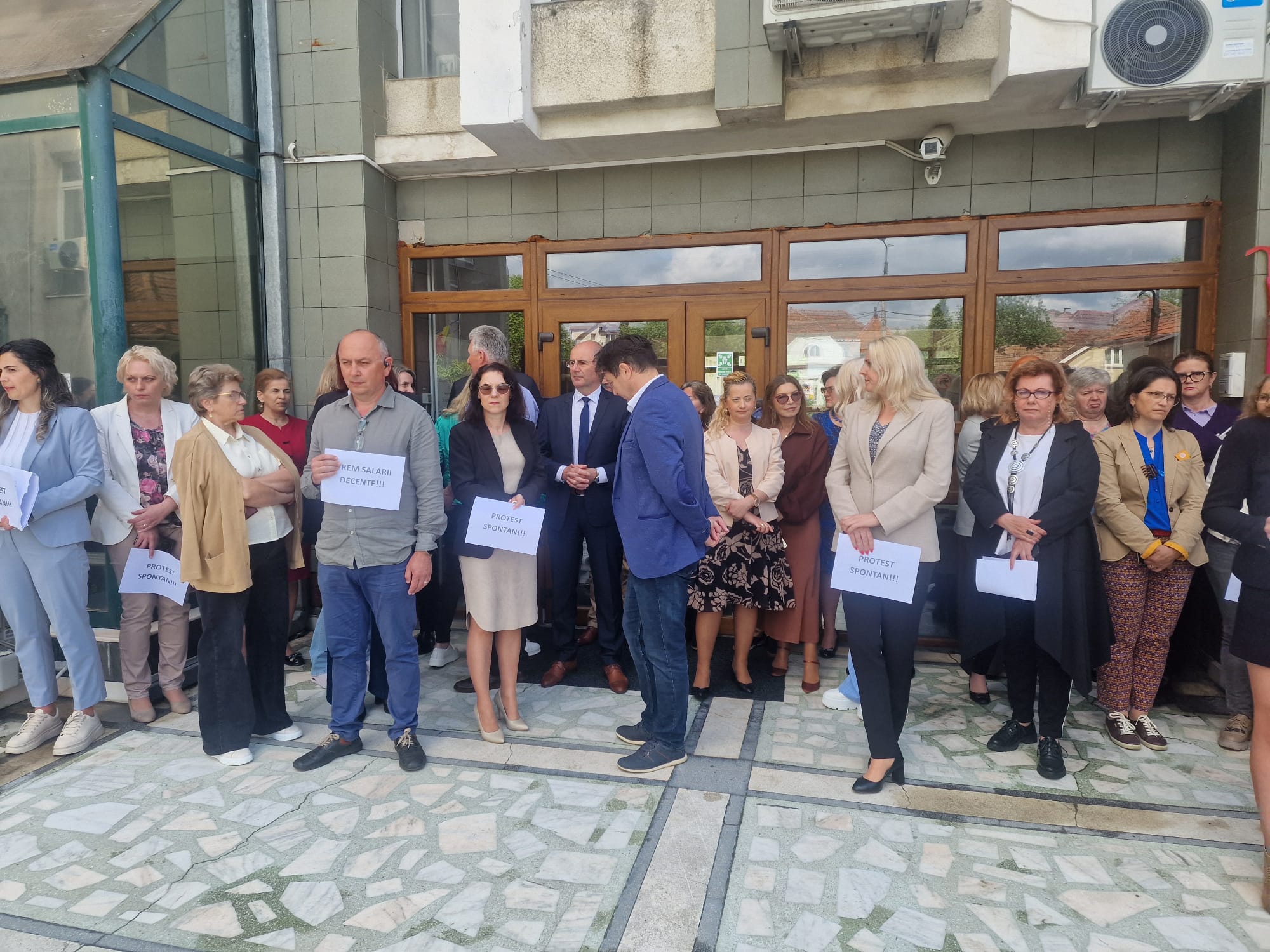 Protest al angajaților ANAF în fața Ministerului Finanțelor