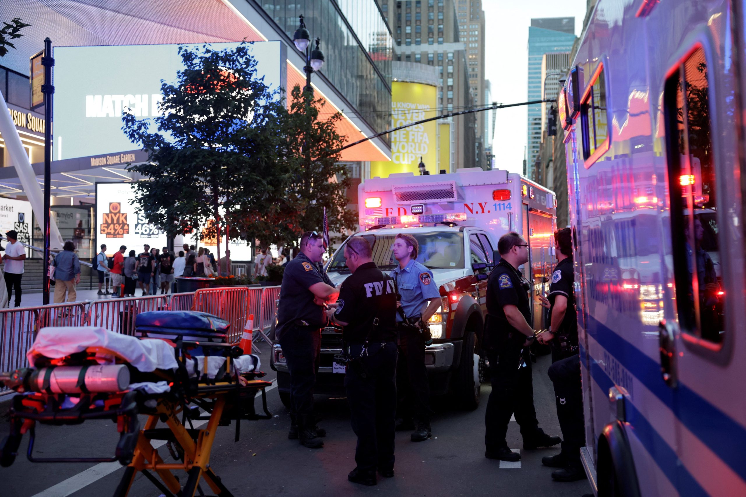 Gara Penn din New York, locul atacului cu înjunghierea