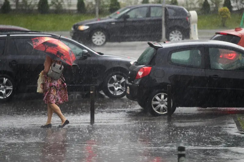 Hartă meteo cu zonele sub cod galben de vijelii și grindină