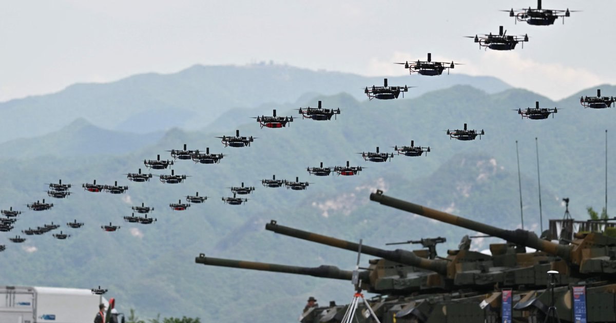 Coreea de Sud a distrus un roi de 50 de drone cu arme laser și tunuri Vulcan într-un exercițiu militar