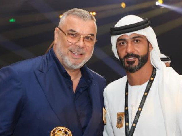 Cosmin Olăroiu la prezentarea ca antrenor al Al-Jazira
