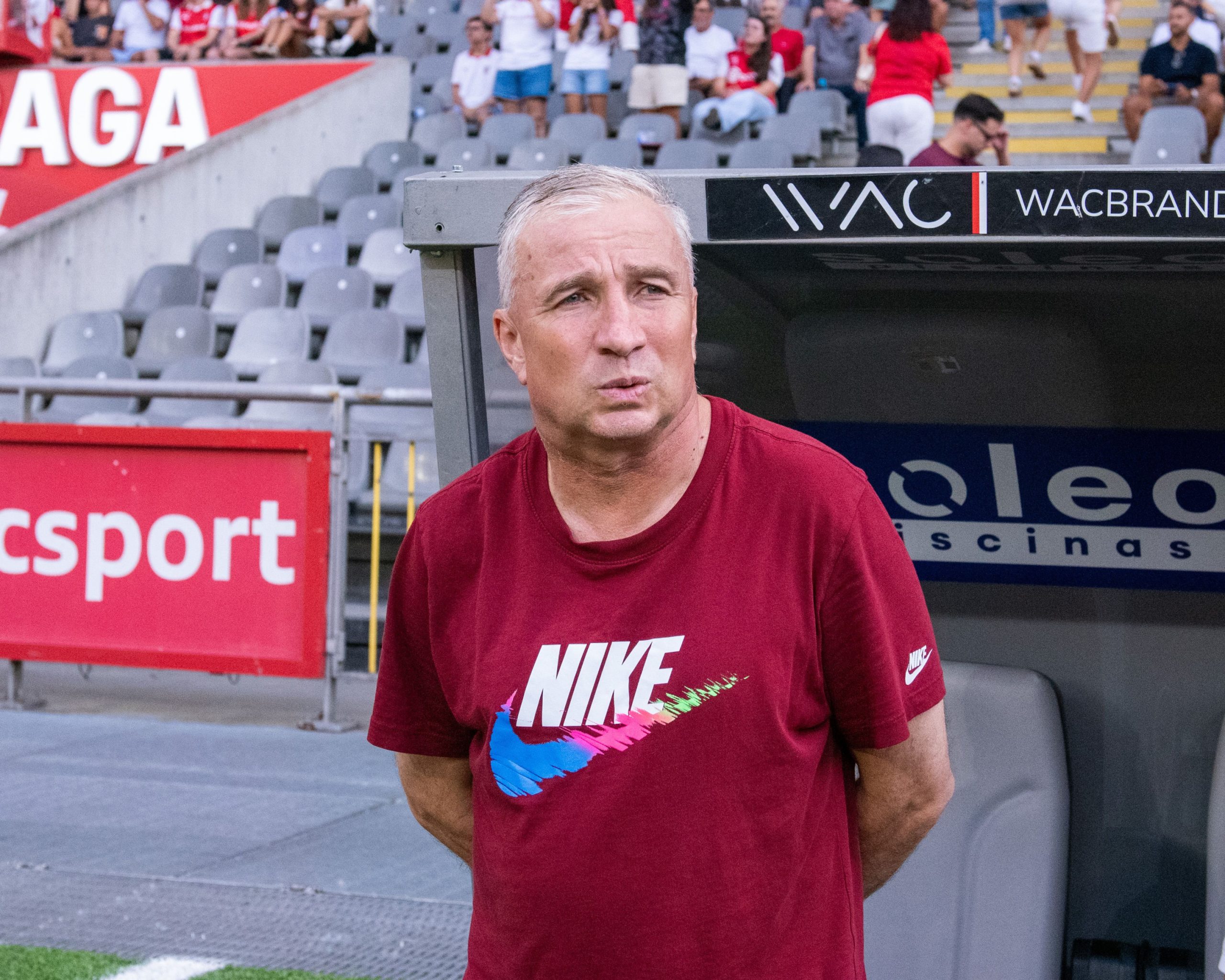 Dan Petrescu rămâne în Italia pentru tratament, revenirea în antrenorat este incertă