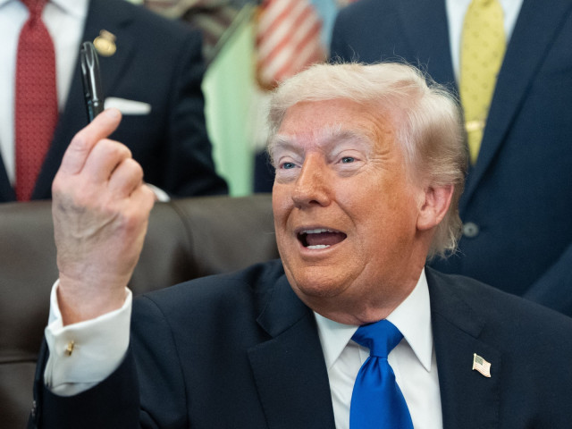 Donald Trump vorbind la telefon cu selecționerul SUA, Mauricio Pochettino