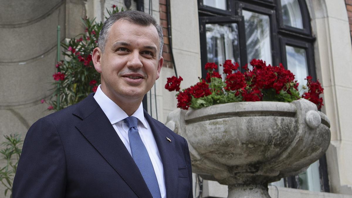 Eugen Tomac la ieșirea de la negocierile cu PNL