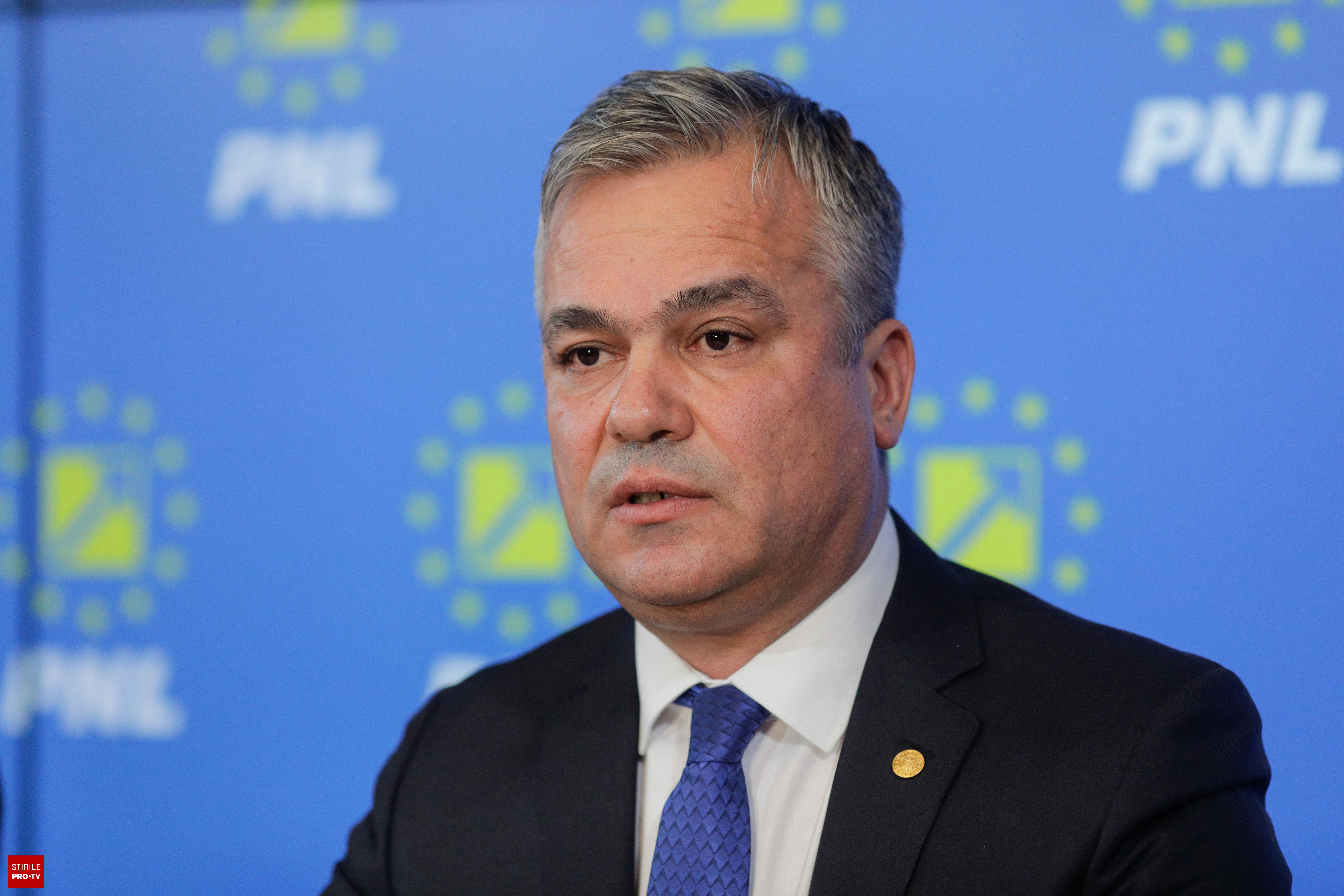 Adrian Veștea și Gheorghe Falcă