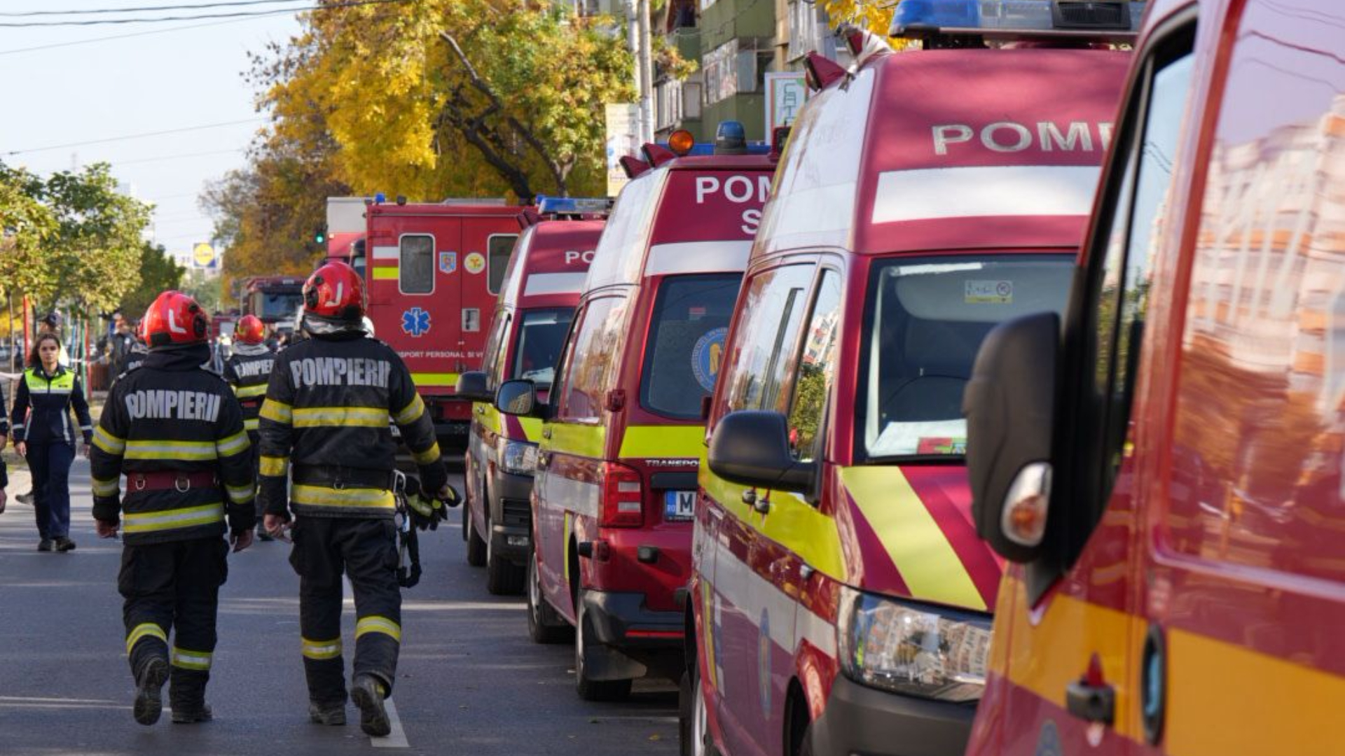 Explozie într-un apartament din Timișoara: trei persoane rănite, mobilizare masivă a echipajelor de intervenție