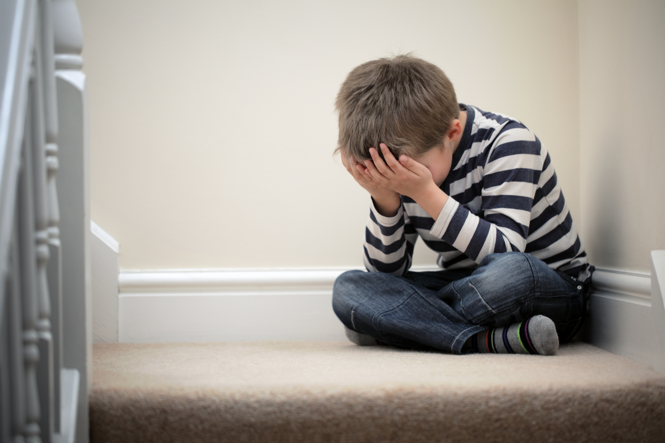Facturi de 436 de dolari pe minut pentru autism: industria de tratament din SUA, sub acuzații de fraudă