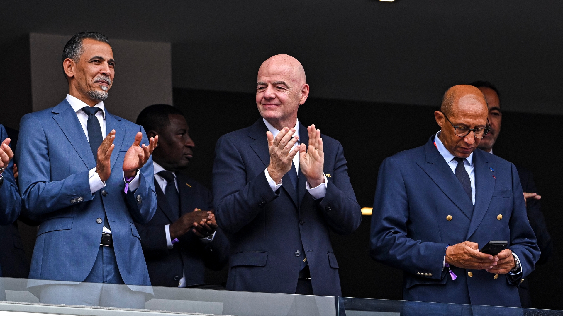 FIFA: Pauzele de hidratare nu aduc venituri suplimentare, sunt doar pentru siguranța jucătorilor