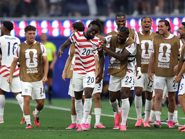 Folarin Balogun sărbătorind un gol pentru SUA la Cupa Mondială 2026