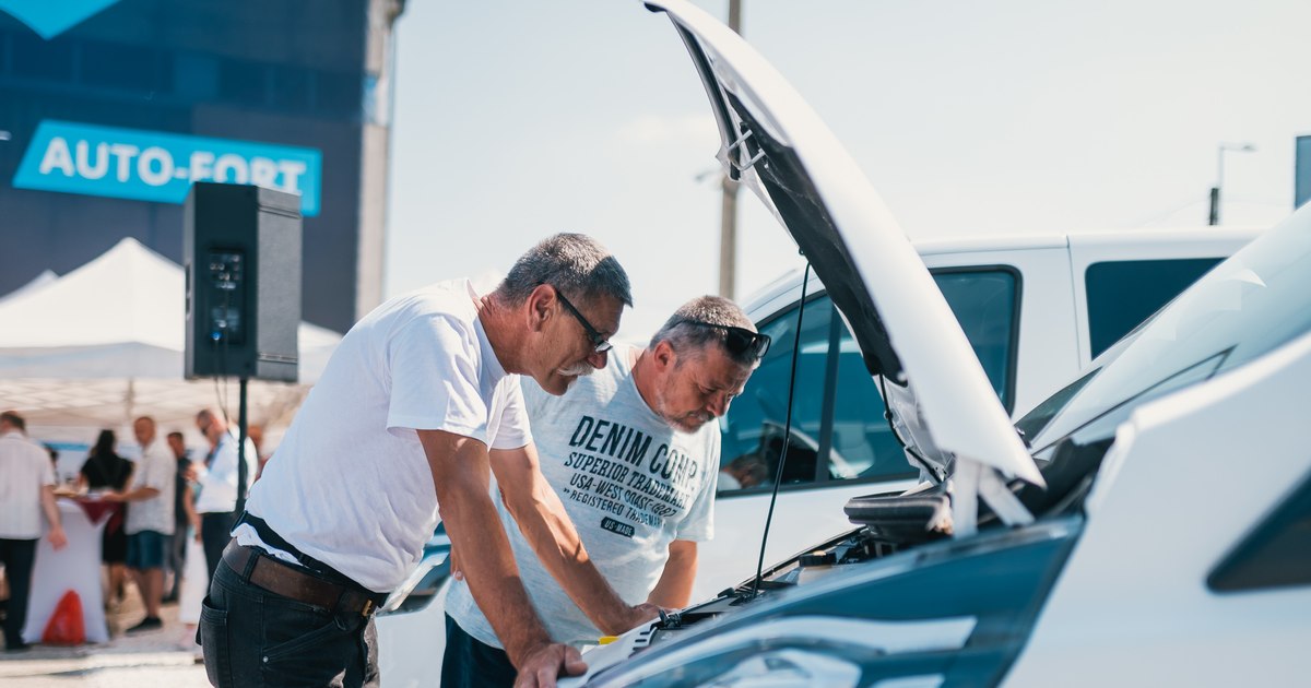 Ford reangajează 350 de ingineri după eșecul AI în controlul calității