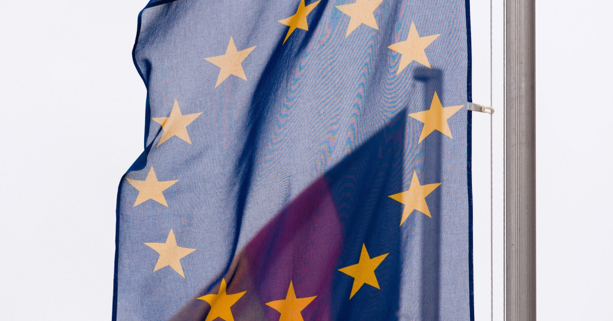 Steagul Germaniei și cel al Uniunii Europene