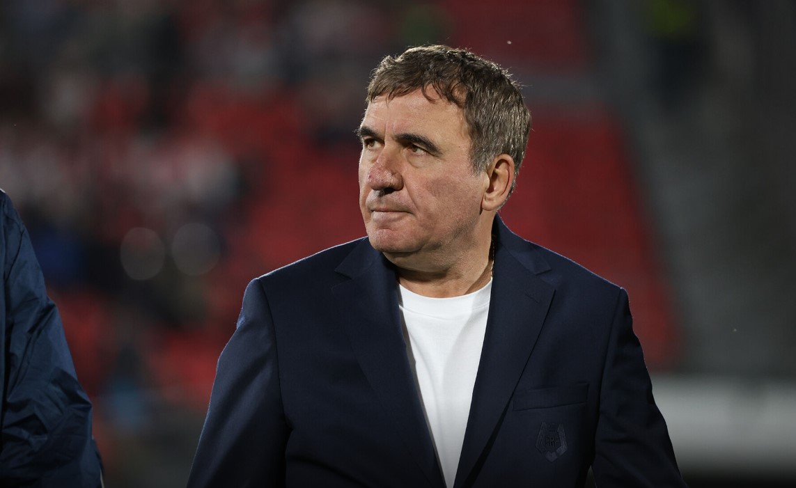 Gică Hagi și Florinel Coman în timpul unui antrenament al echipei naționale