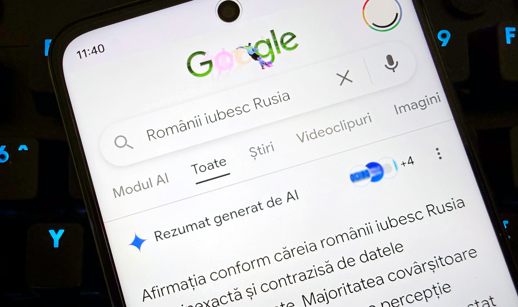 Google AI Overviews displaying search results