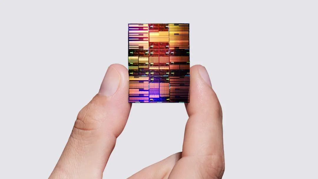 IBM anunță prima tehnologie de cipuri sub 1 nanometru, cu tranzistori nanostack