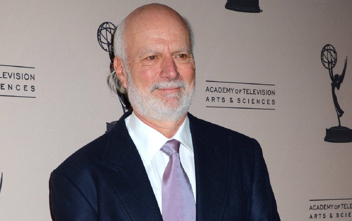 James Burrows, regizorul legendar al serialelor „Cheers”, „Friends” și „The Big Bang Theory”, a murit la 85 de ani