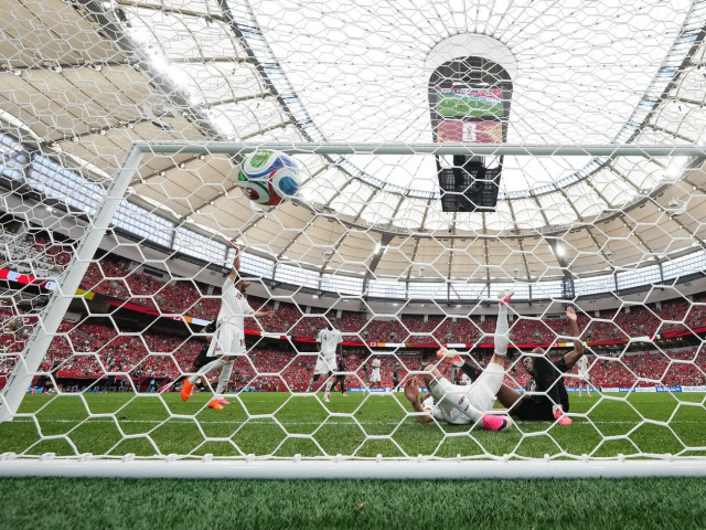 Jonathan David, primul hat-trick la un Mondial pe teren propriu din 1966, în victoria Canada - Qatar 6-0