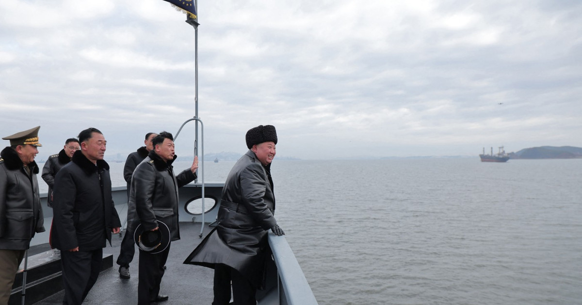 Kim Jong Un anunță dotarea Marinei cu arme nucleare și construirea de nave de 10.000 de tone