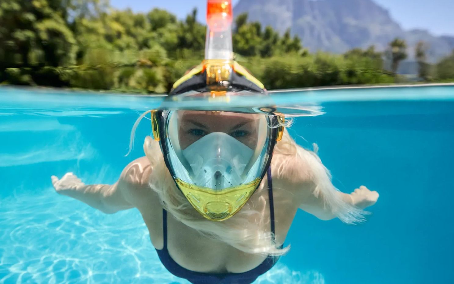 Trei dispozitive Lidl pentru vacanță: aspirator de mână, periuță de dinți electrică și mască de snorkeling
