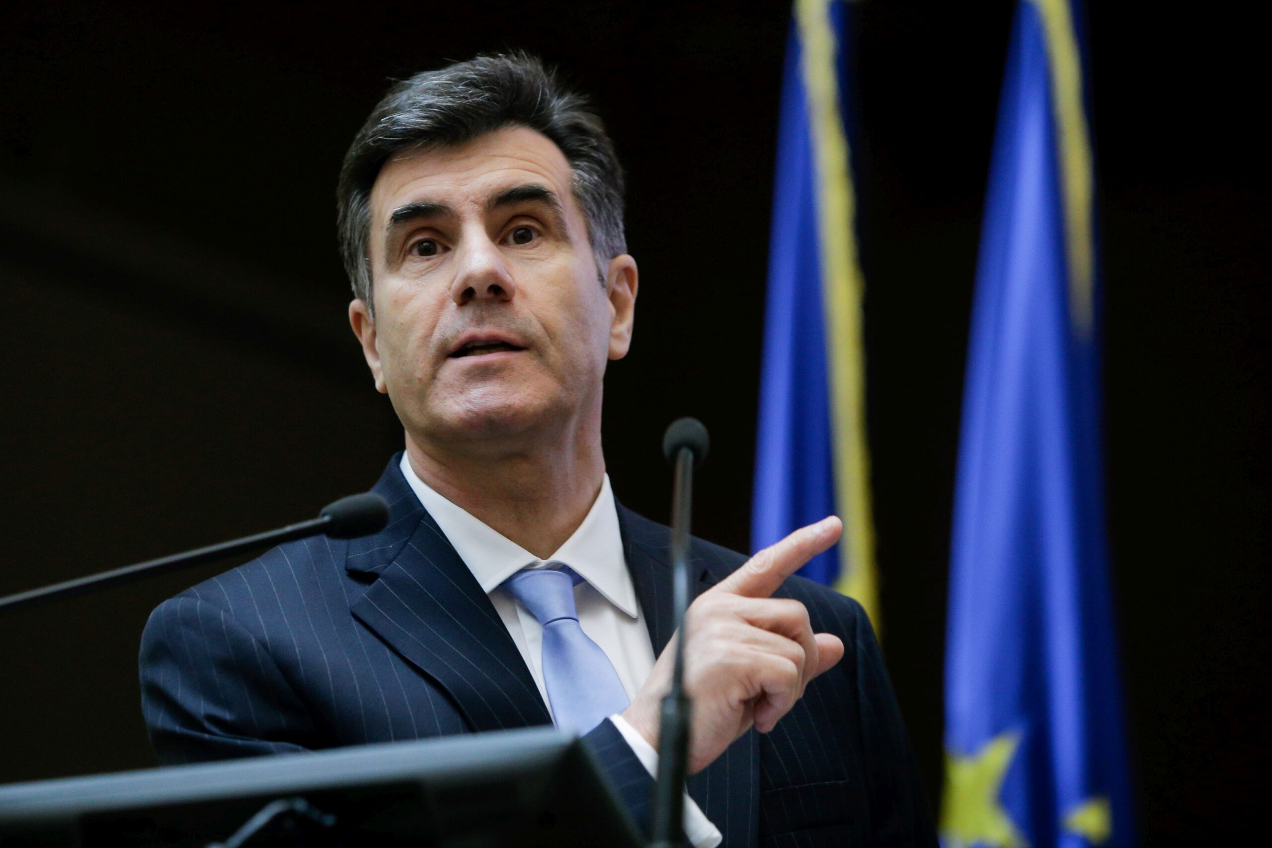 Lucian Croitoru, consilier al guvernatorului BNR, analiză politică