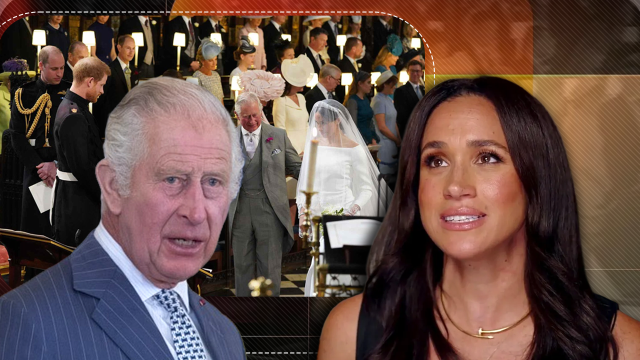 Meghan Markle și Prințul Harry zâmbind la un eveniment public