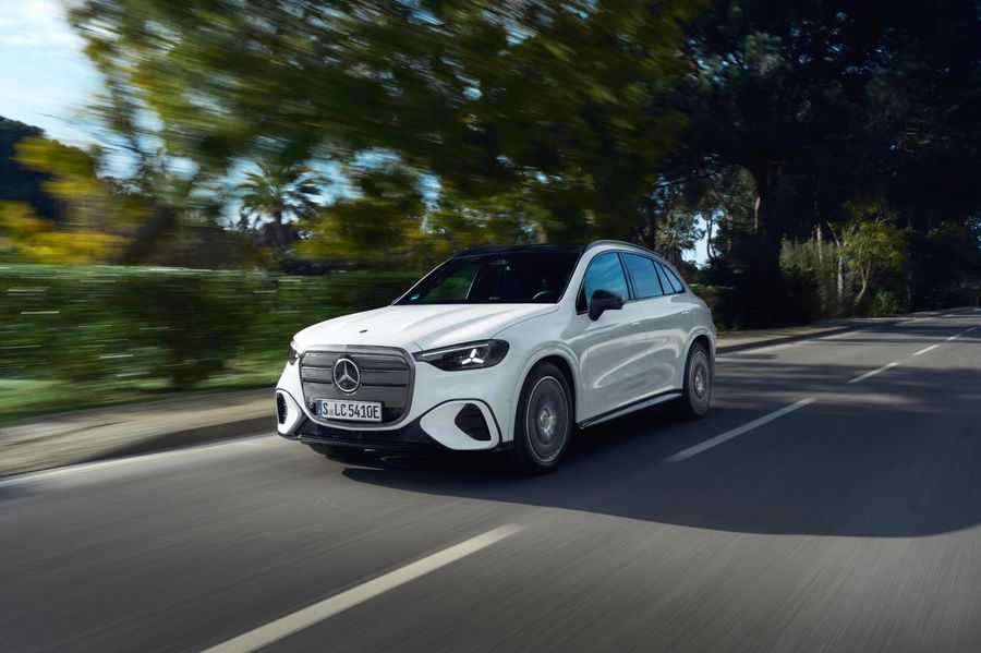 Mercedes-Benz lansează versiunile GLC 250 și GLC 300 Electric: autonomie de până la 650 km