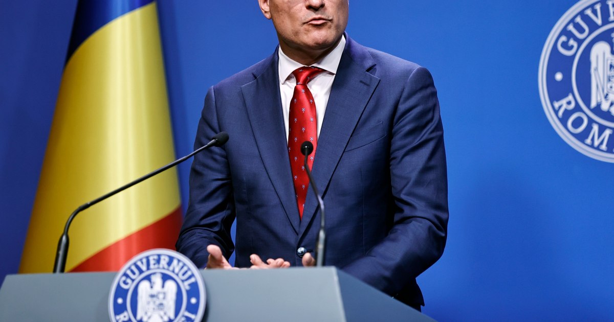 Dragoș Pîslaru, ministrul interimar al Muncii, într-o conferință de presă