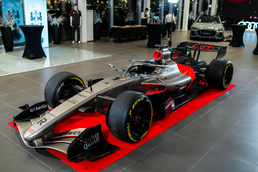 Monopostul Audi de Formula 1, expus în România la Porsche Pipera între 12-14 iunie