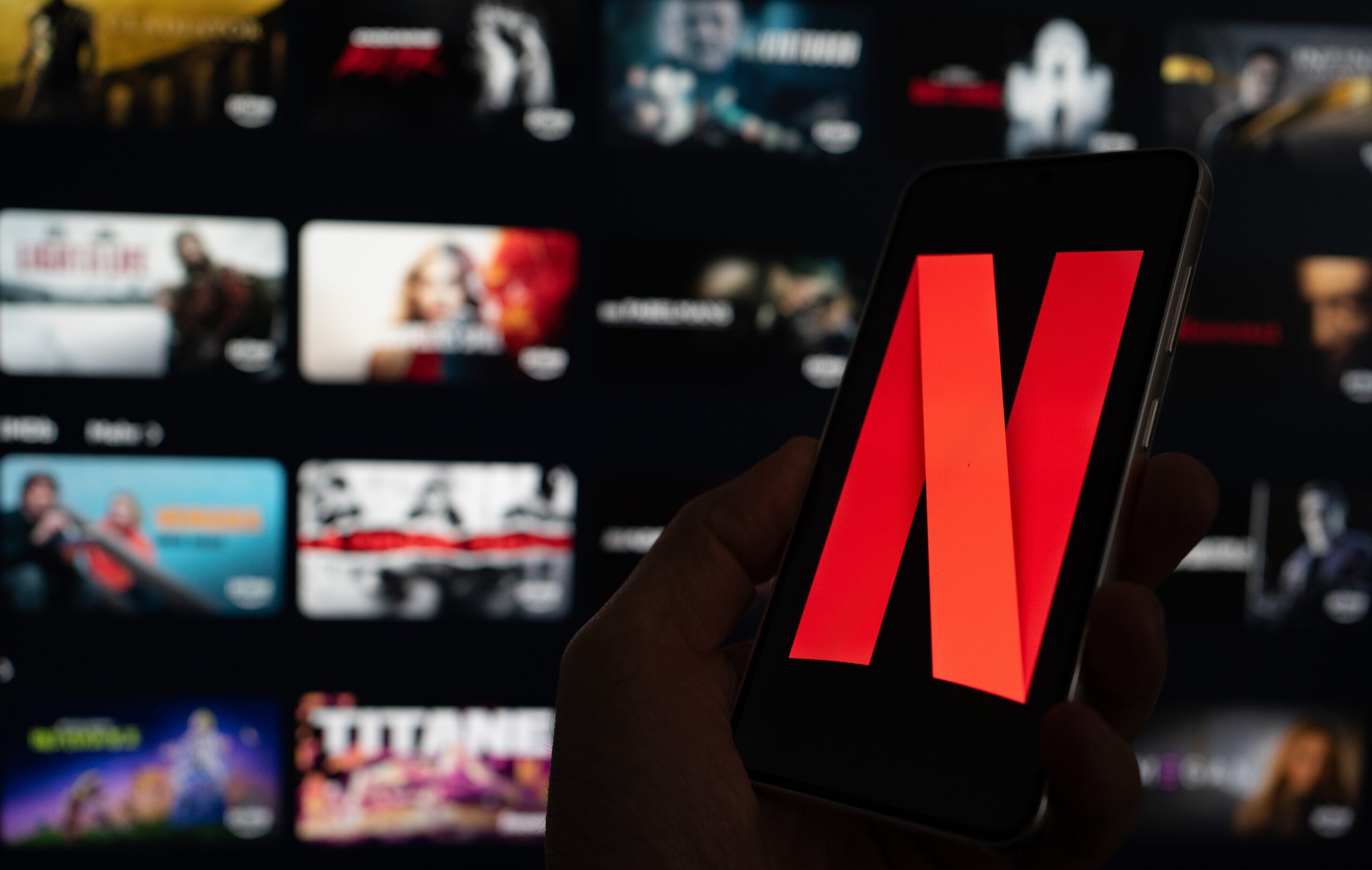 Netflix pregătește serialul SF "The Boroughs" de la creatorii Stranger Things