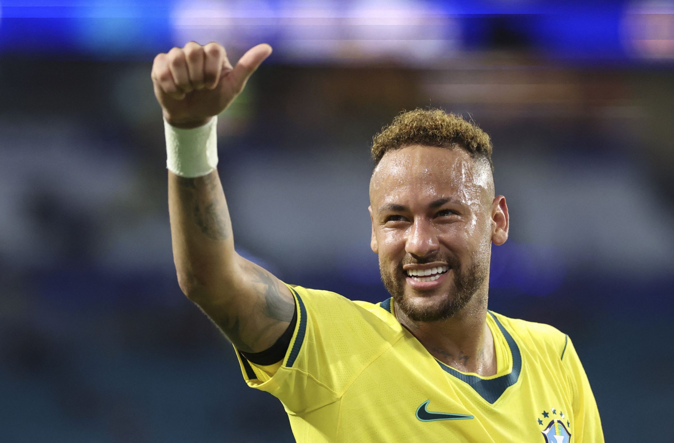 Neymar cu un ceas de lux de la Jacob & Co