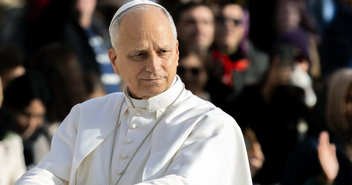Papa Leon al XIV-lea în timpul întâlnirii cu migranții în Tenerife
