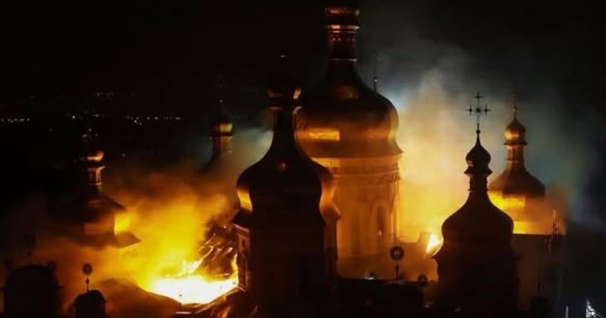 Lavra Pecerska din Kiev afectată de bombardamente