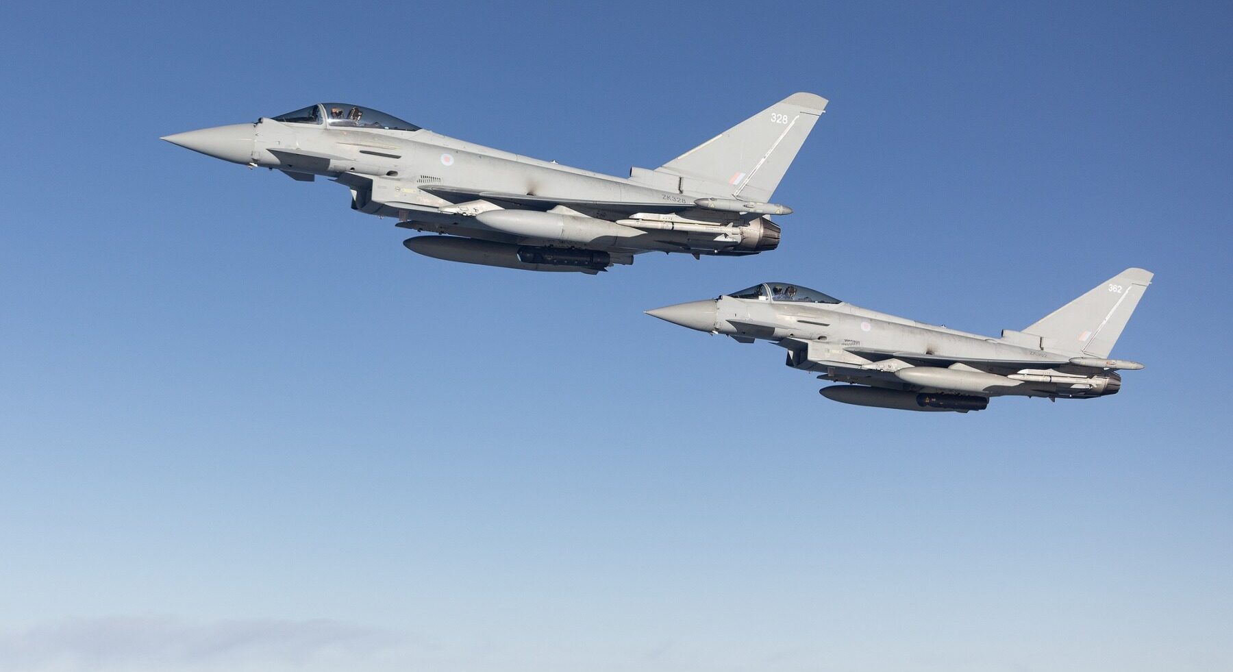 Aeronave Eurofighter Typhoon ale Forțelor Aeriene Italiene pe pista Bazei 57 Aeriene Mihail Kogălniceanu