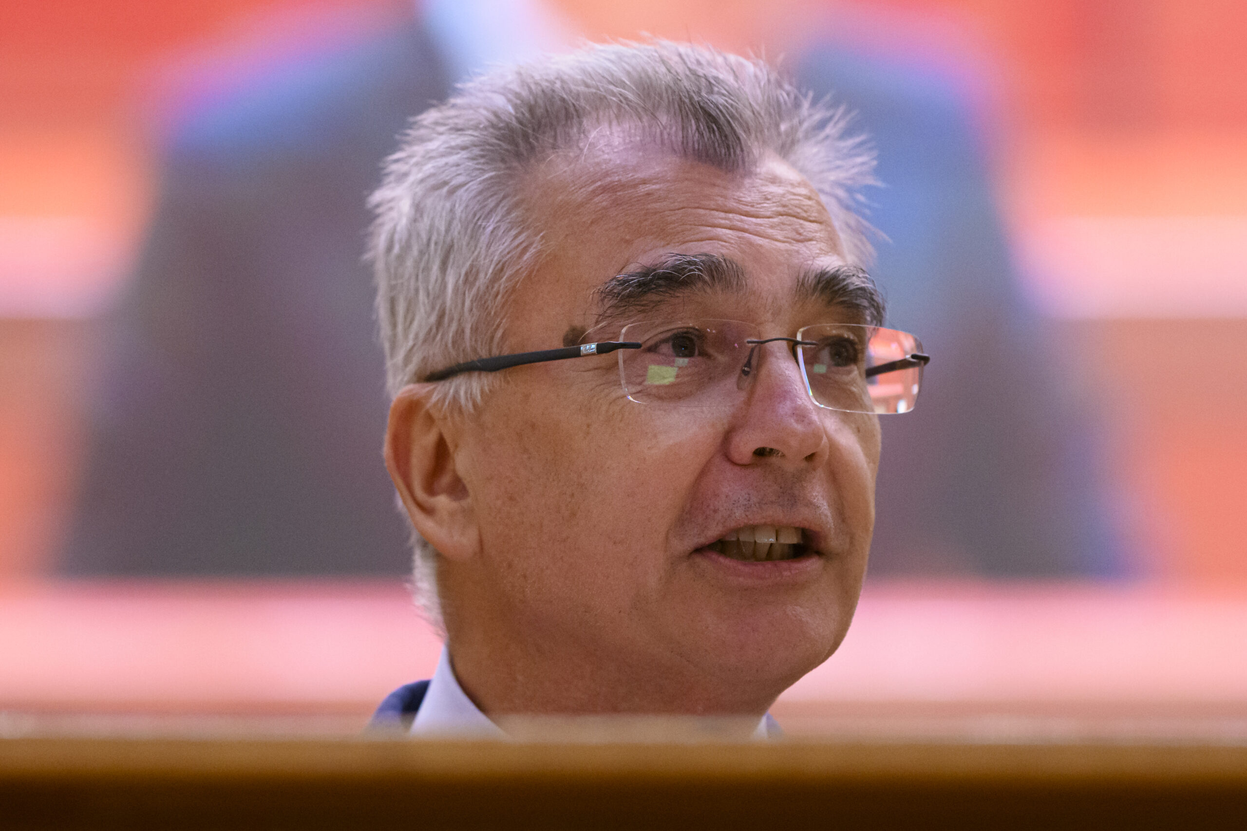 Petrișor Peiu: La instalarea guvernului Cioloș, economia creștea cu 4,3%; la propunerea Tomac, scade cu 1,2%