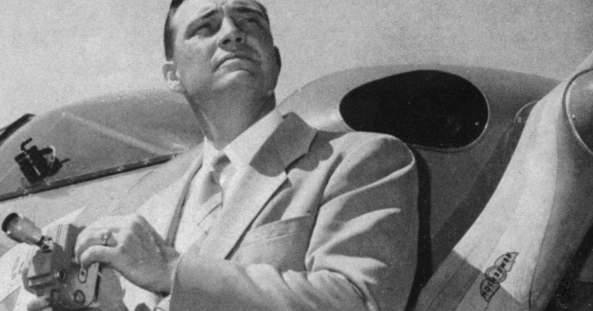 Kenneth Arnold, pilotul care a observat OZN-uri în 1947