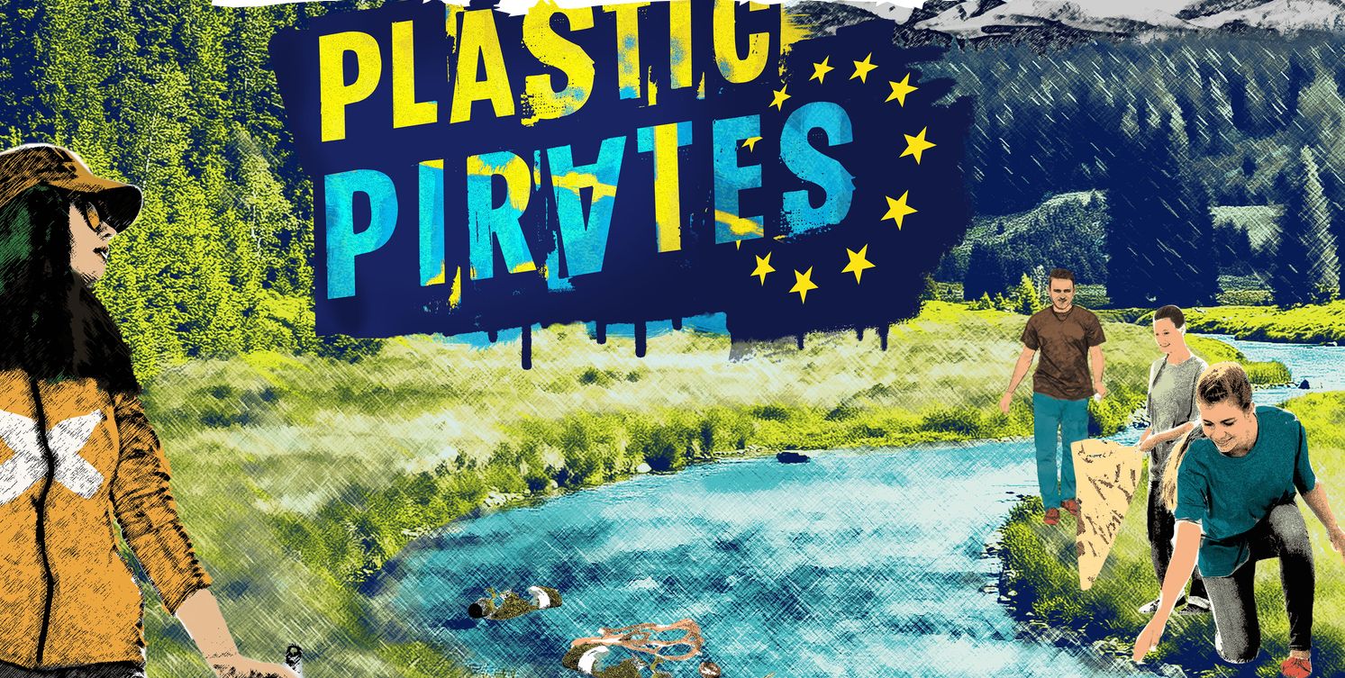 Adolescenți colectând deșeuri de plastic dintr-un pârâu în cadrul inițiativei Plastic Pirates