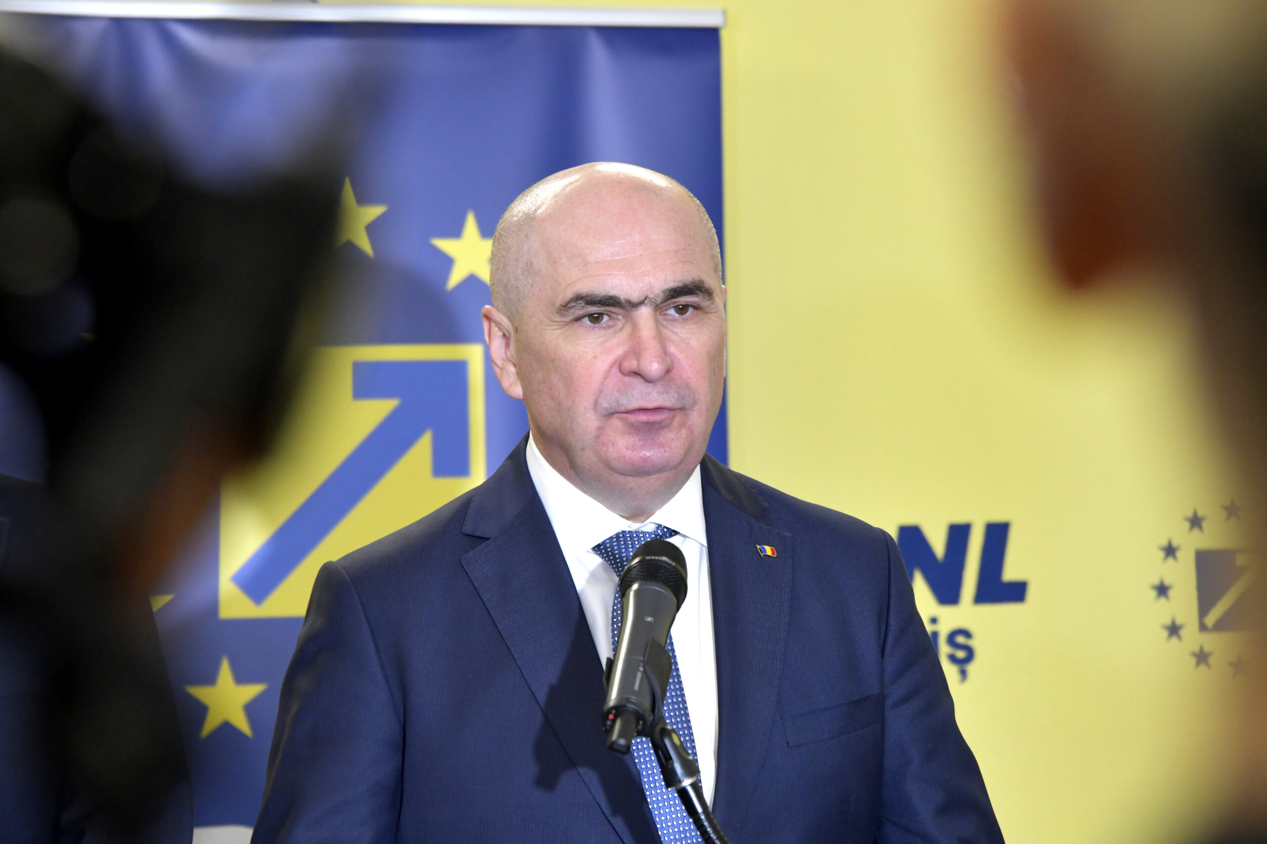 Ședința PNL pentru decizia privind susținerea Guvernului Tomac