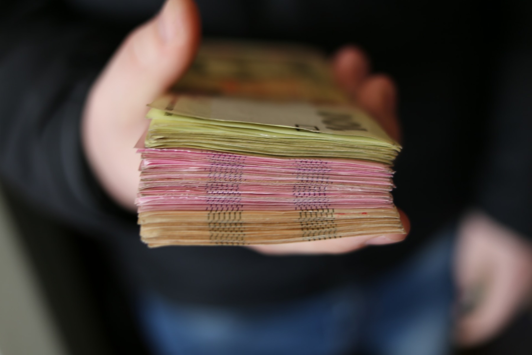Percheziții ale poliției în Prahova în dosarul de delapidare și evaziune fiscală