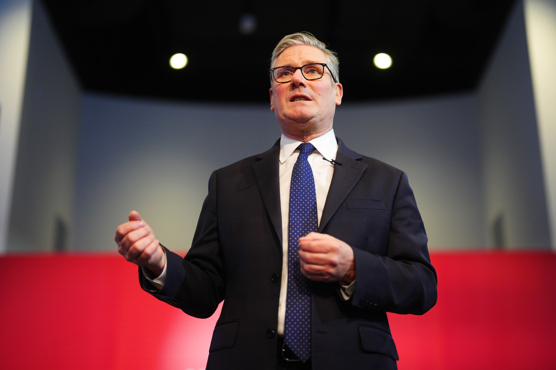 Keir Starmer și Andy Burnham, lideri laburiști britanici